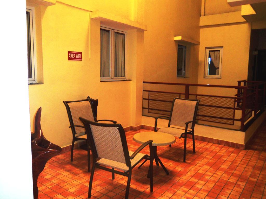 Hotel Discovery Santo Domingo Exterior foto